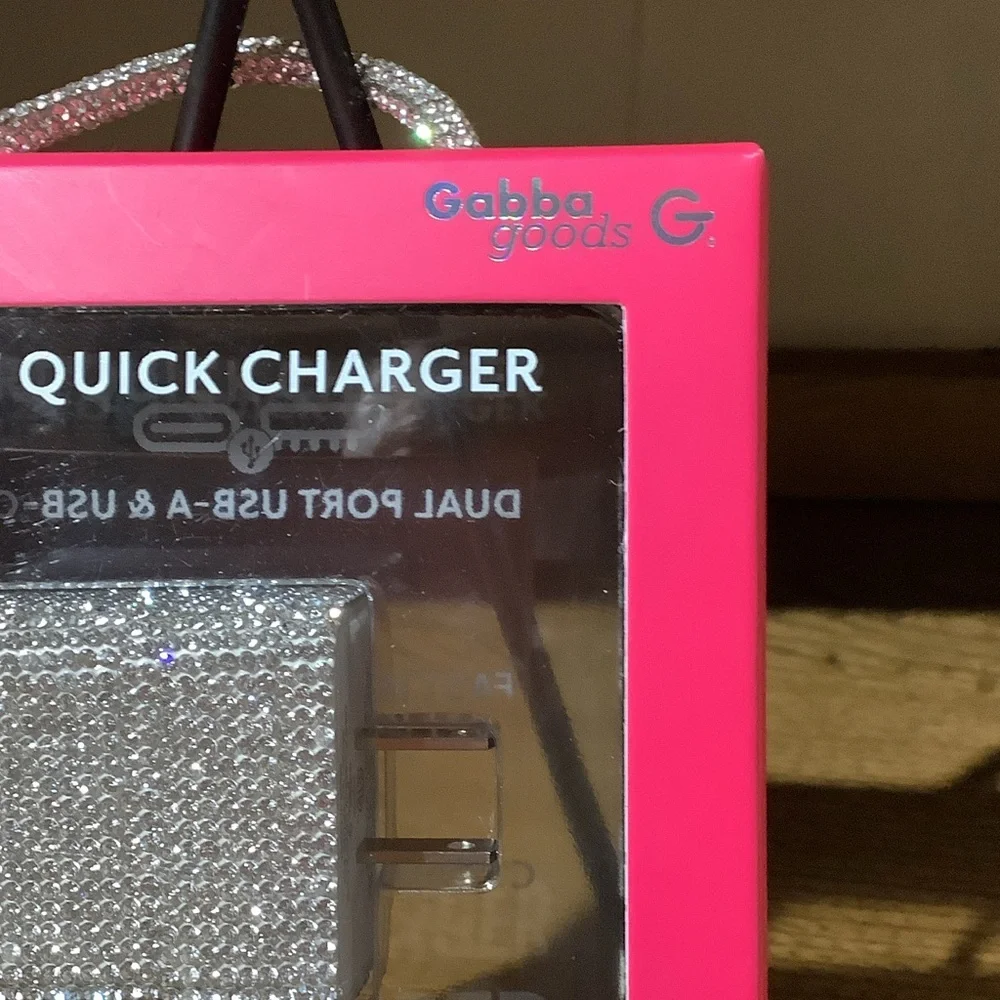 Gabba Goods Silver Bling Dual Charger.